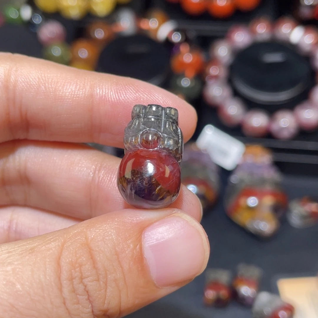 未镶嵌颈饰水晶棉**?极光貔貅