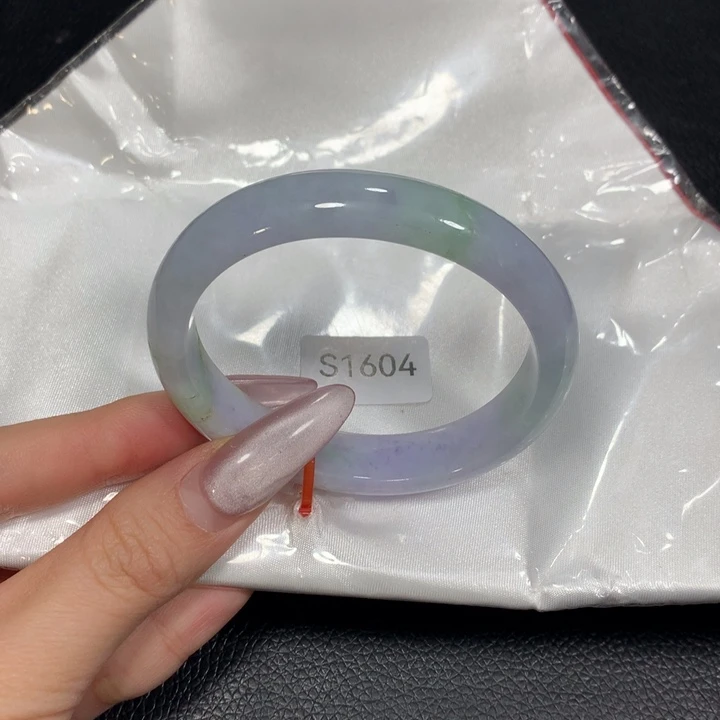 翡翠未镶嵌手镯（贵妃镯）S1604