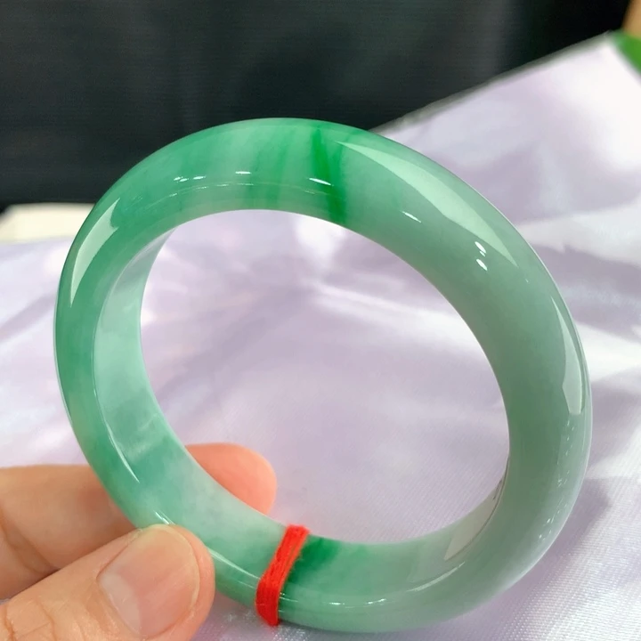 翡翠手镯未镶嵌正圈51-52