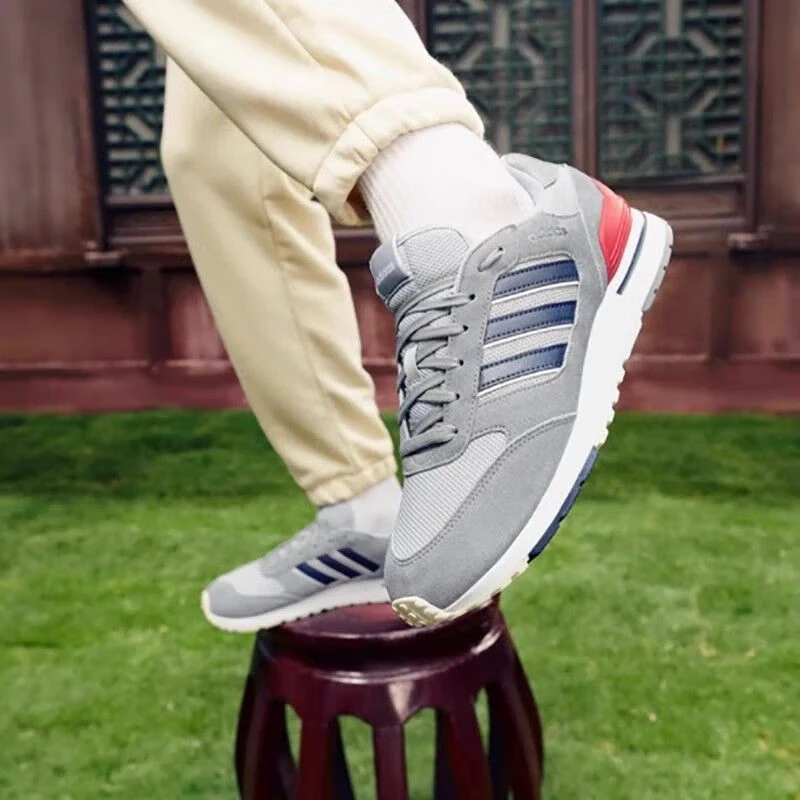 adidas/阿迪达斯经典运动休闲鞋男鞋轻便透气百搭运动慢跑鞋