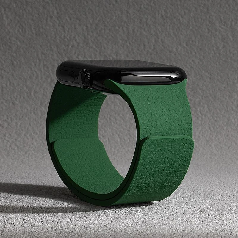 适用华为Fit4/FIT3荔枝纹软磁硅胶iwatchs9表带苹果s10se小米9Pro