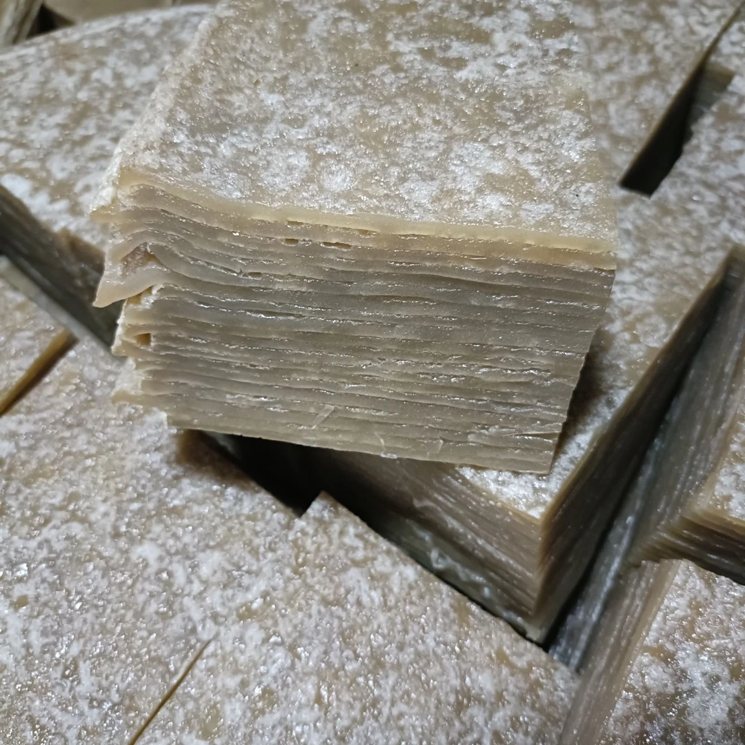 纯手工红薯蕨粑苕皮贵州四川湖南铜仁传统特产烧烤火锅下饭菜成品