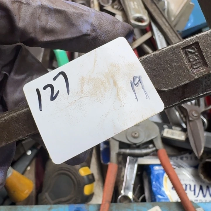 用***2家用五金工具起钉器127