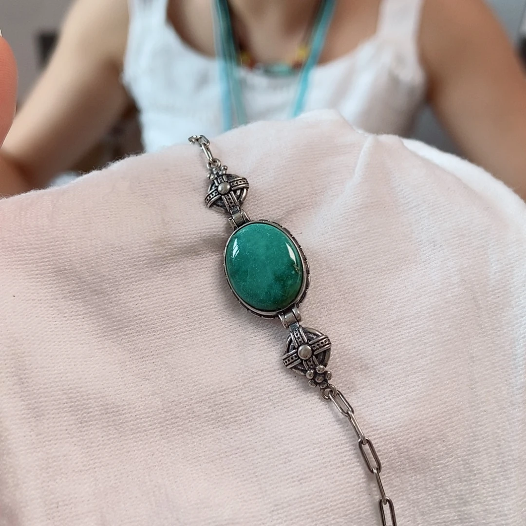 未镶嵌绿松石珠宝奇石