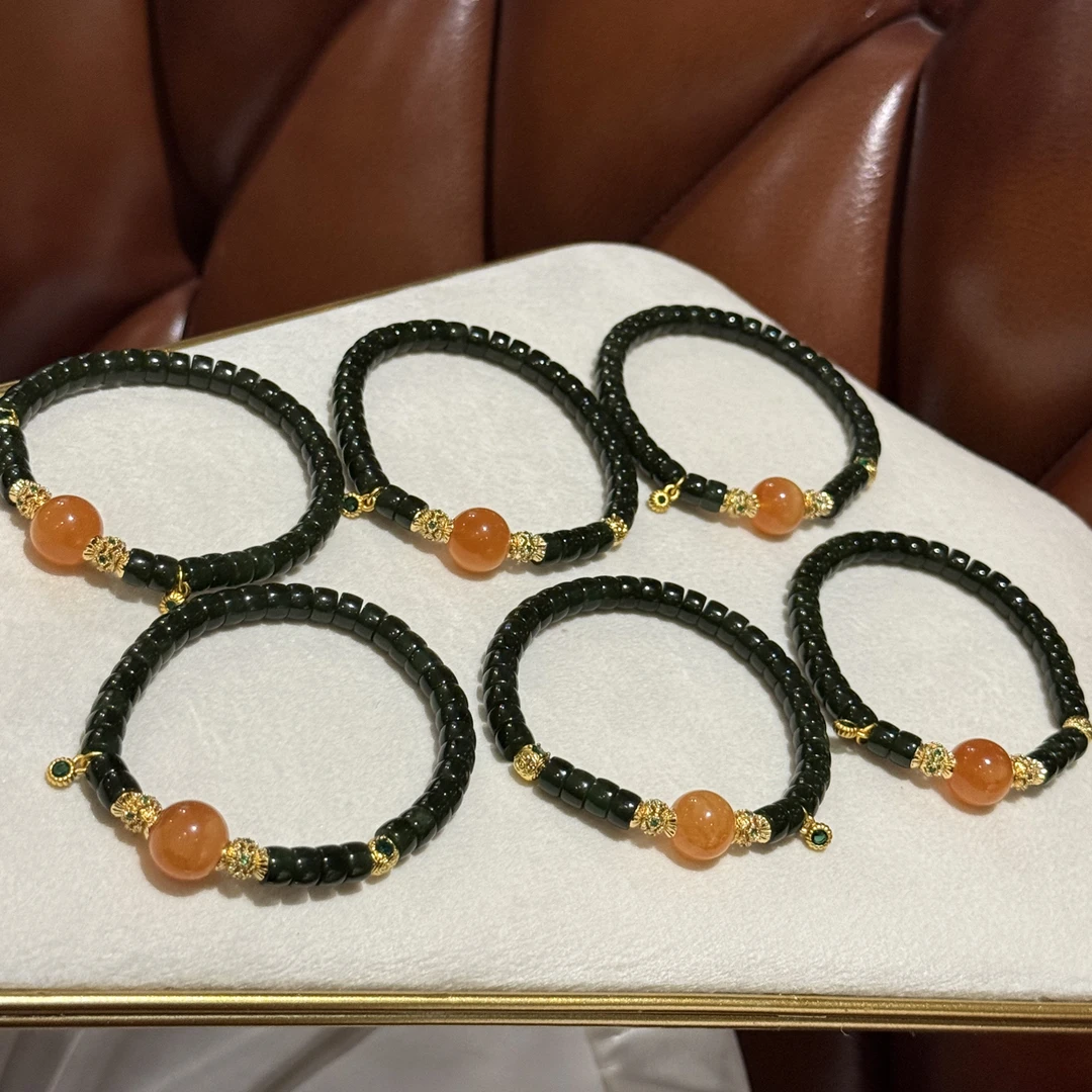 天然蜜蜡搭配菠菜绿精工直切珠女性手串158多样性发其中之一