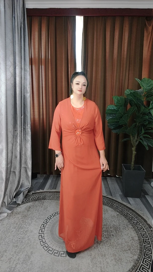 2025新款显瘦气质连衣裙