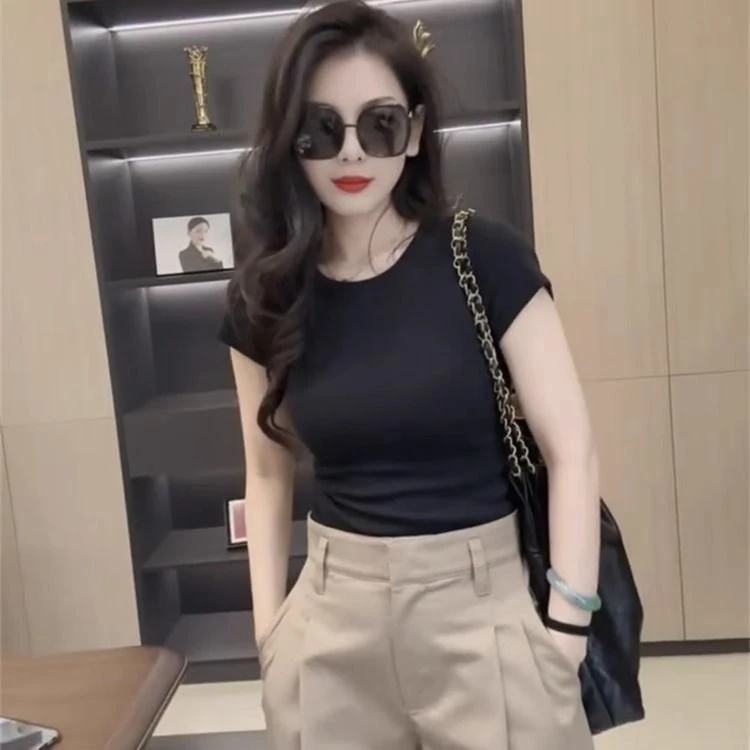 网红2025年春夏新款时尚两件套女高级感气质显瘦短袖+高腰阔腿裤