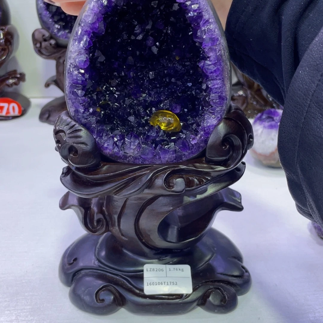 乌拉圭紫水晶摆件