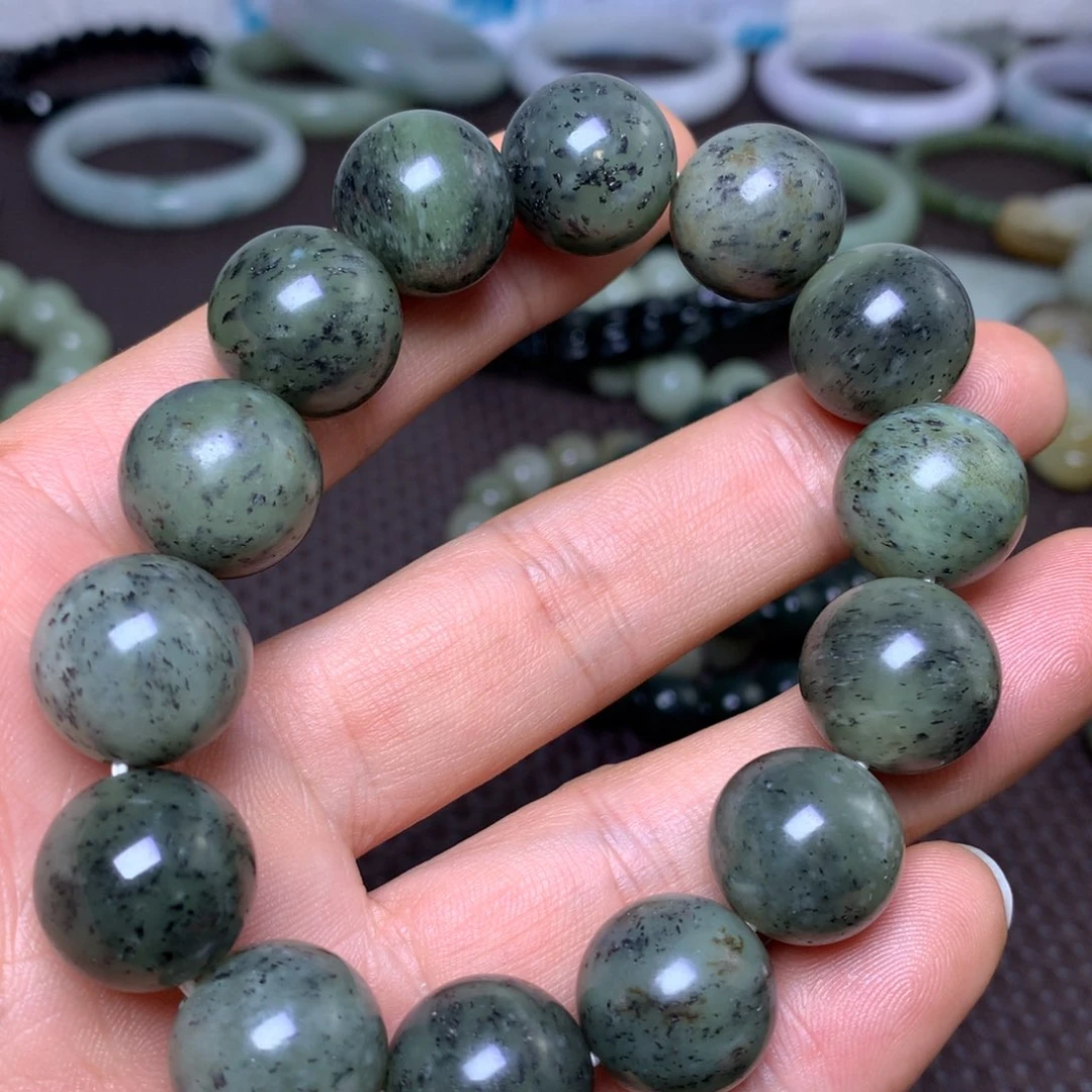 未镶嵌手串和田玉