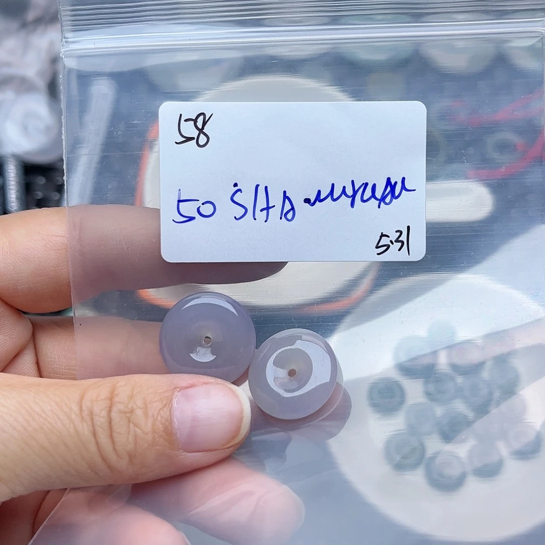 翡翠未镶嵌颈饰S****N不