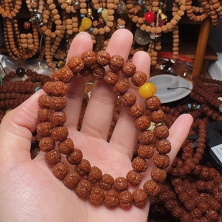 打***上金刚菩提吊坠8双圈手串