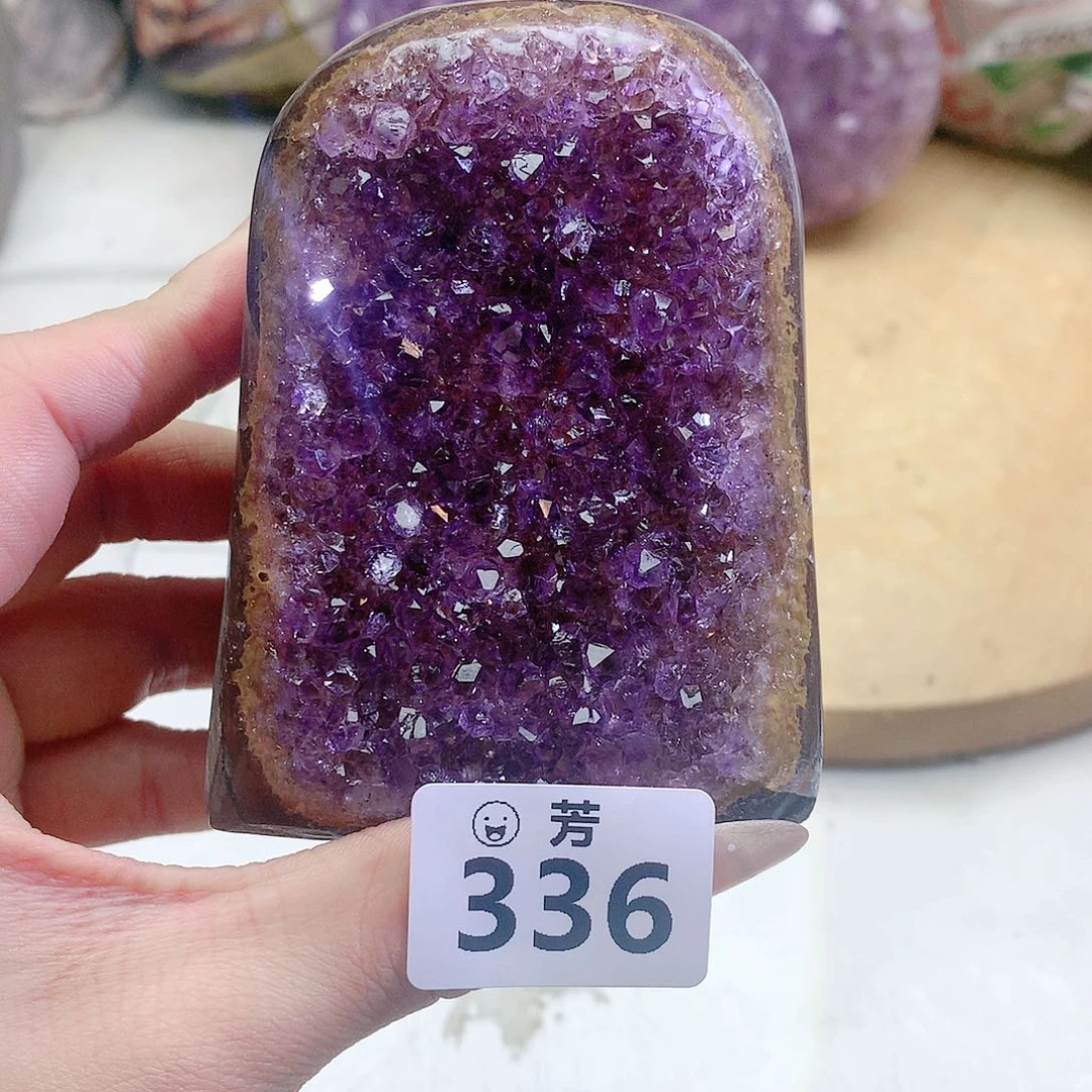 紫晶大型摆件（非配饰）未镶嵌