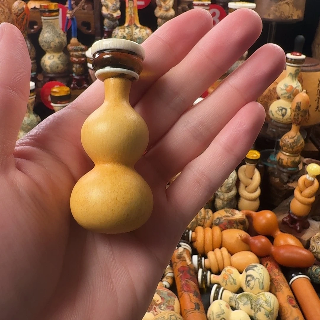 石***布轻微风裂，不退不换！！！！！！！！！慎拍！！！