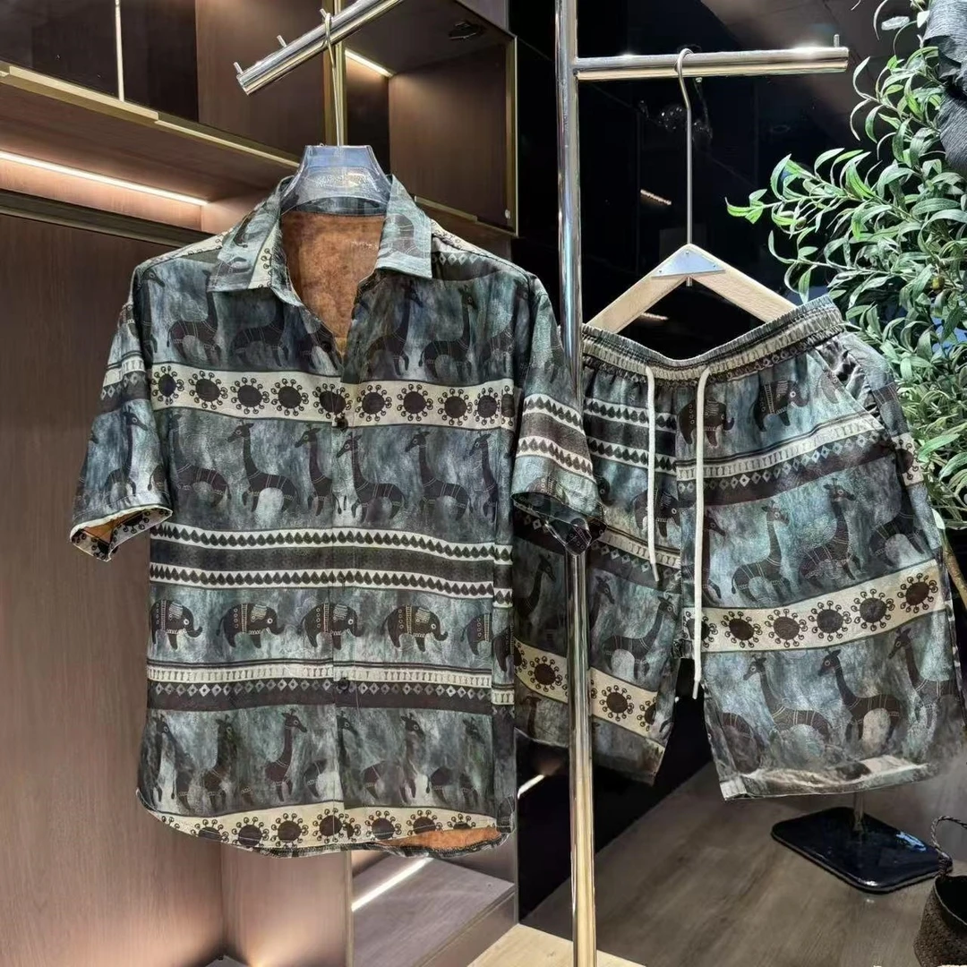 夏季男士时尚百搭圆领宽松显瘦卡通大象短袖衬衫短裤气质薄款套装