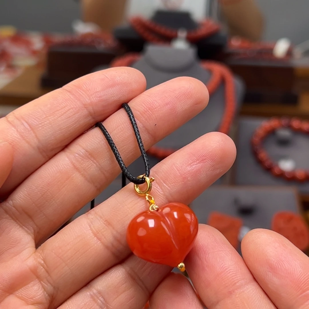 吊坠(不含链)未镶嵌南红玛瑙