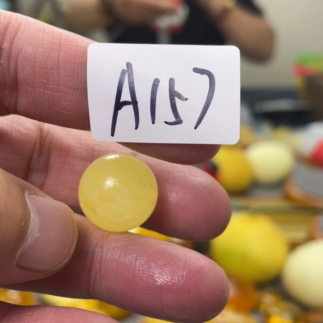 手链琥珀未镶嵌多样性发，发其中一件