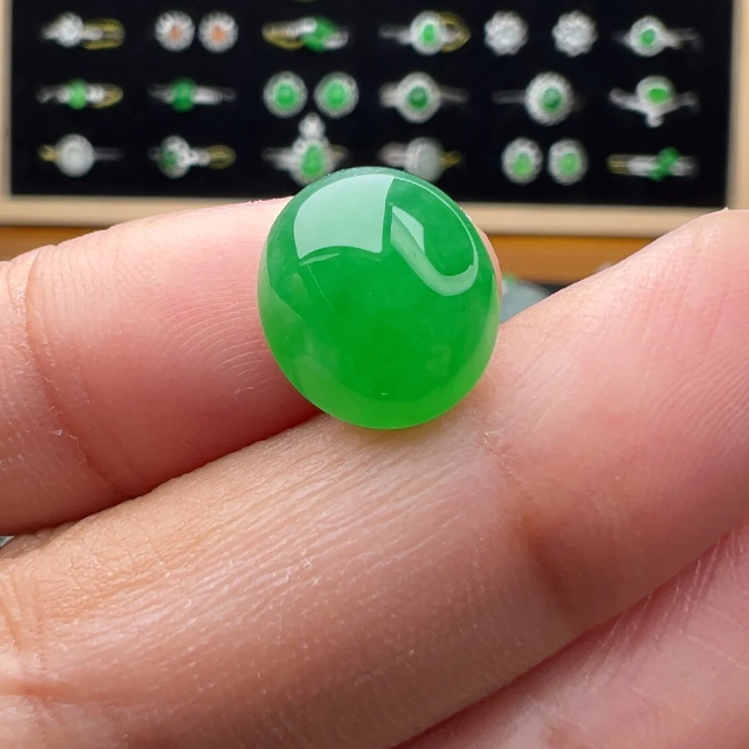 祥***业翡翠未镶嵌颈饰蛋