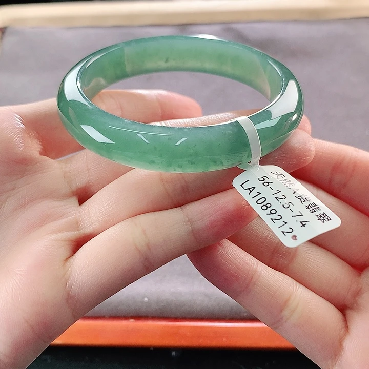 翡翠未镶嵌手镯天然