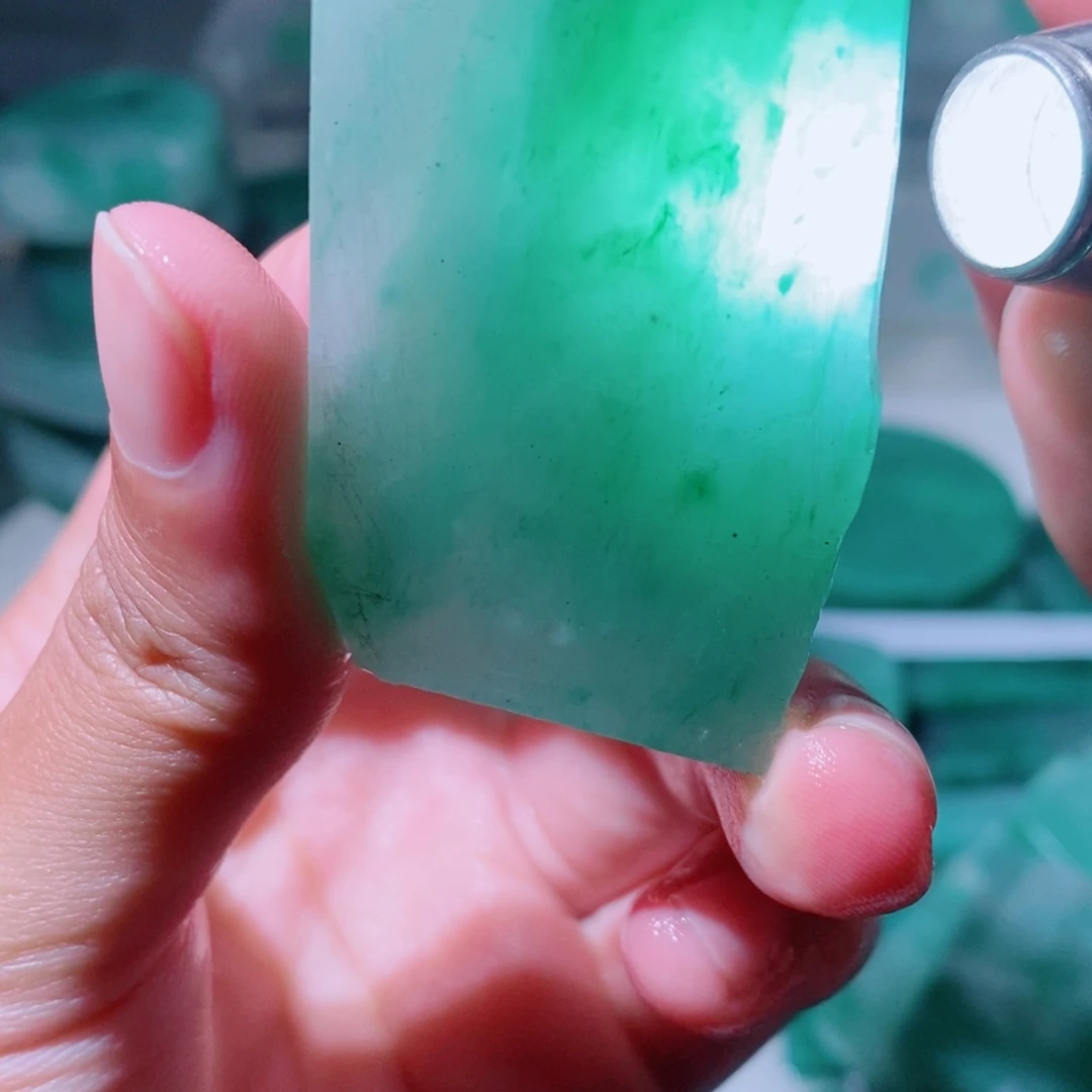 石英质玉吊坠(不含链)未镶嵌