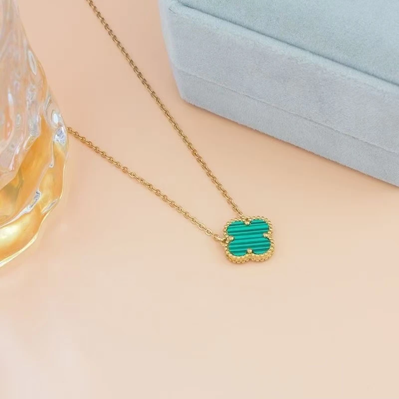 钛钢项链 单花项链四叶绿色