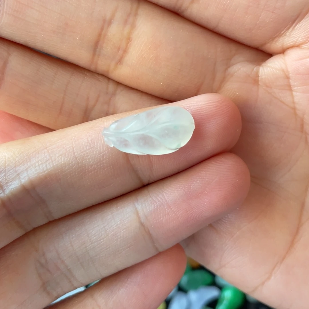 定制翡翠未镶嵌毛货