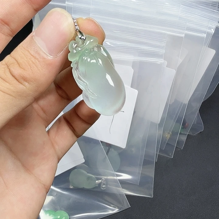 翡翠未镶嵌颈饰26
