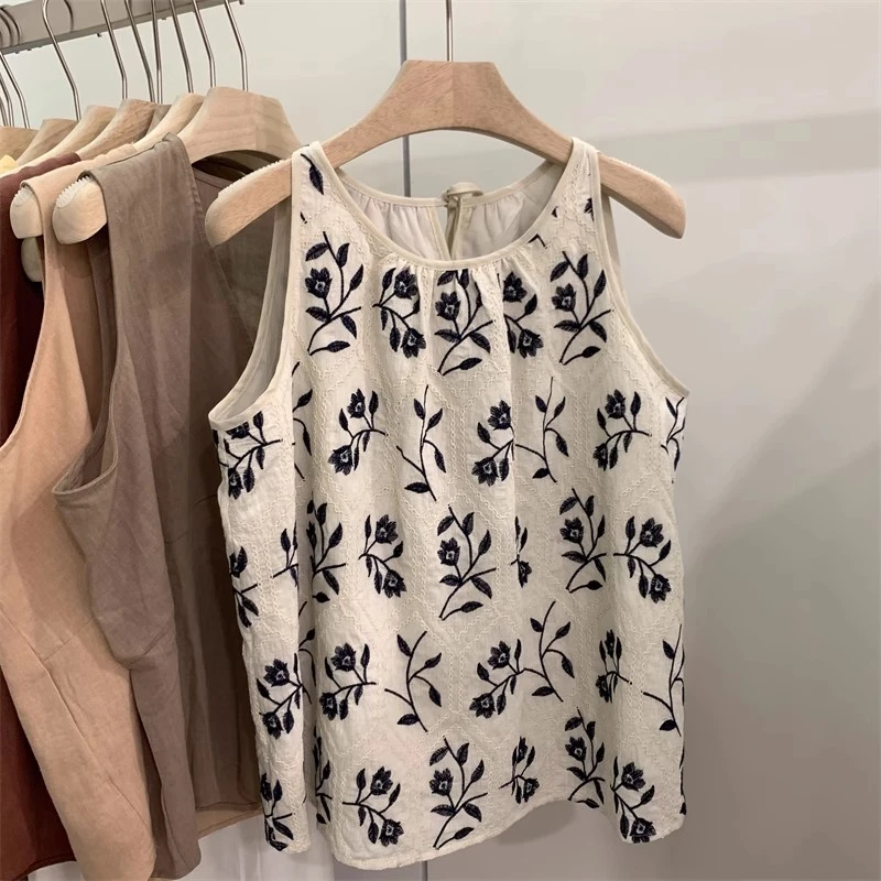 重工刺绣花朵挂脖吊带背心女2025夏季新款设计感减龄洋气上衣小衫