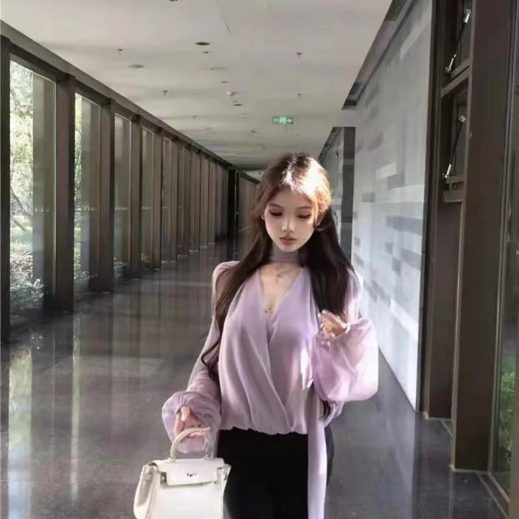 法式紫色交叉v领长袖雪纺衬衫秋季新款宽松洋气时尚气质飘带上衣