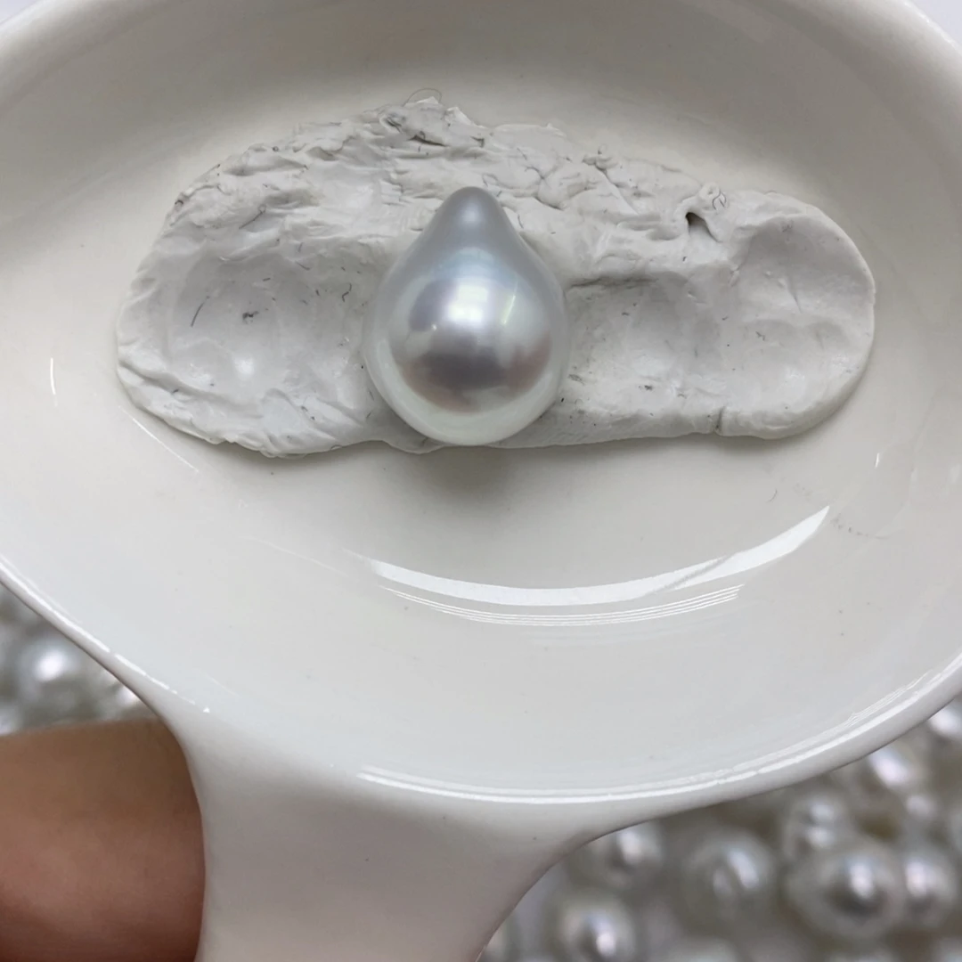 裸珠海水珍珠澳白极光水滴12.2无暇