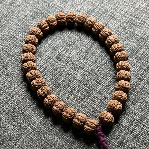 一物一图，甄选款老树王手持纯血11.5mm小金刚菩提3605