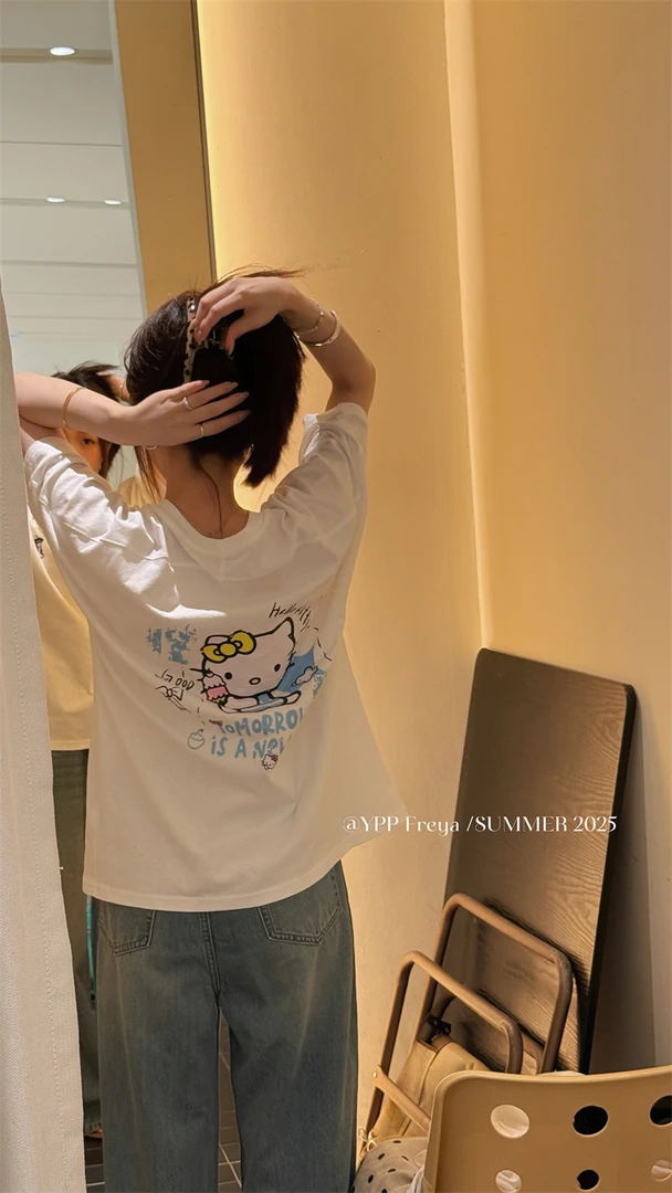 YPP! 特色HelloKitty印花！显瘦设计感印花圆领短袖T恤