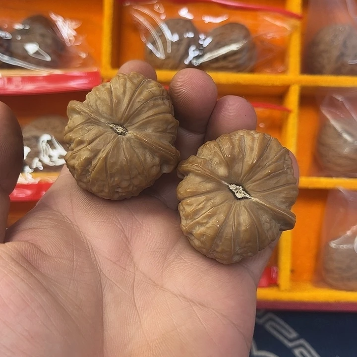 L***憨全品无休南瓜核桃
