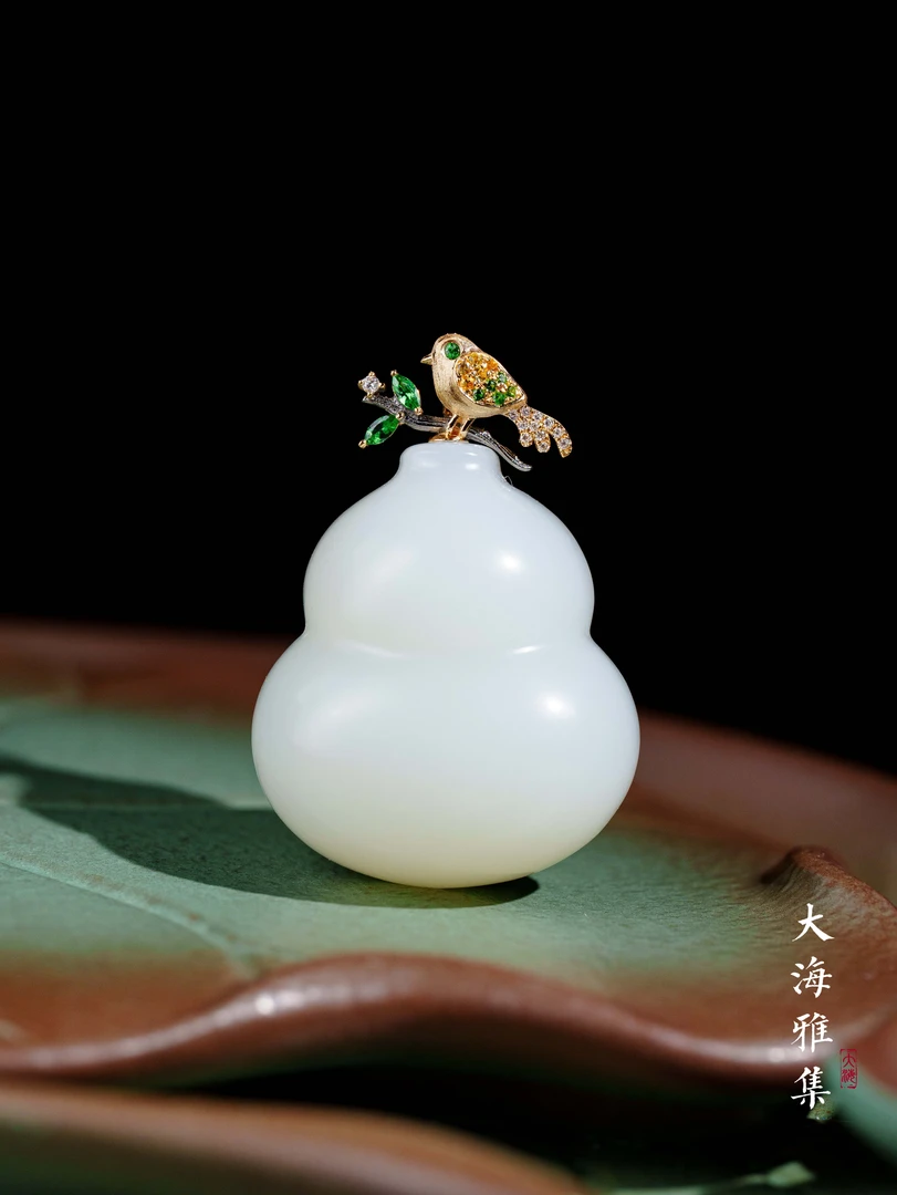 【原创设计】“喜上眉梢”俄白和田玉葫芦吊坠 D4913（18）