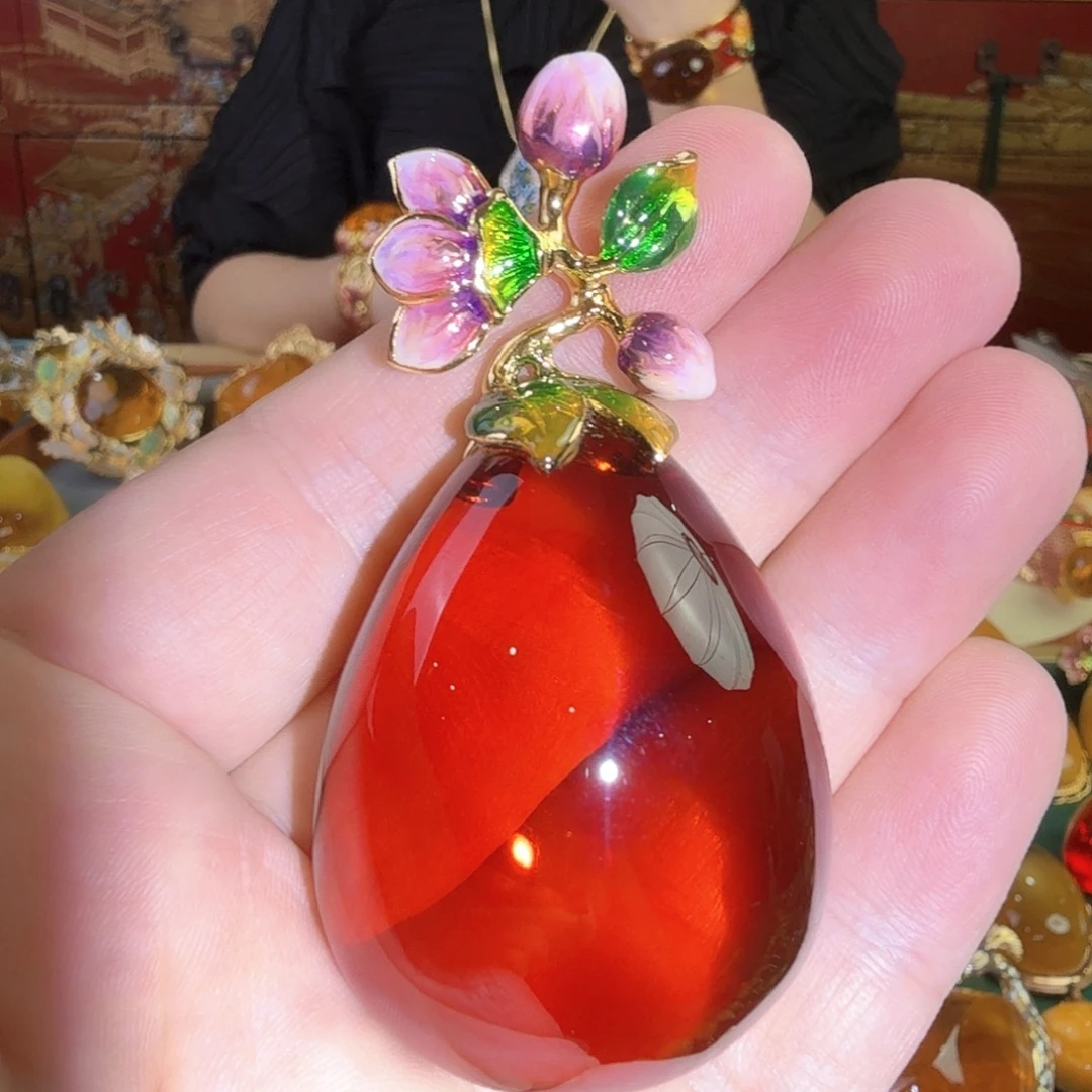 血珀银S925镀金镶嵌吊坠(赠链)