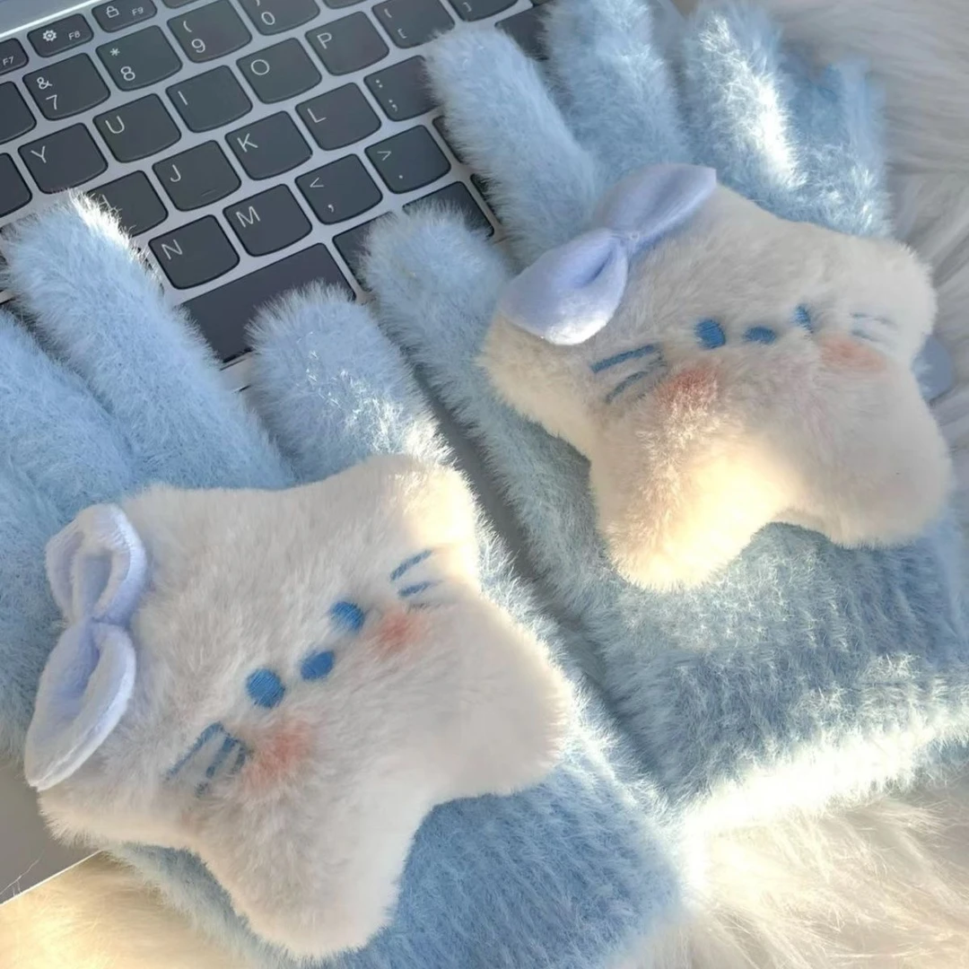 毛绒保暖新款可爱星星kitty手套女冬季KT猫防寒学生加厚骑行五指