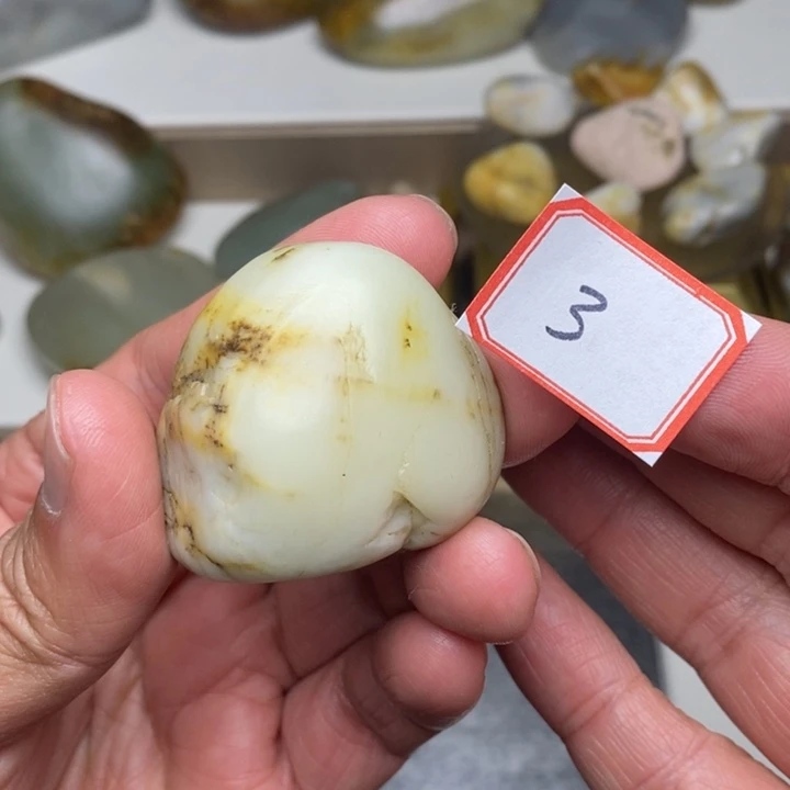 未镶嵌和田玉把件3