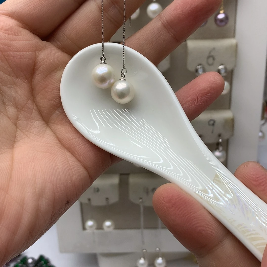 淡水珍珠银S925镶嵌耳饰