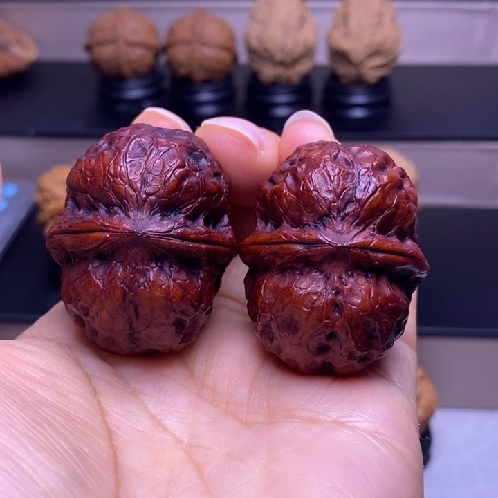 把件文玩核桃七彩玉罗汉地闷87