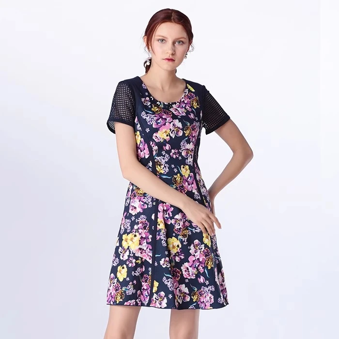 Shengyuzhu/声雨竹女装连衣裙温婉优雅印花镂空短袖圆领修身显瘦