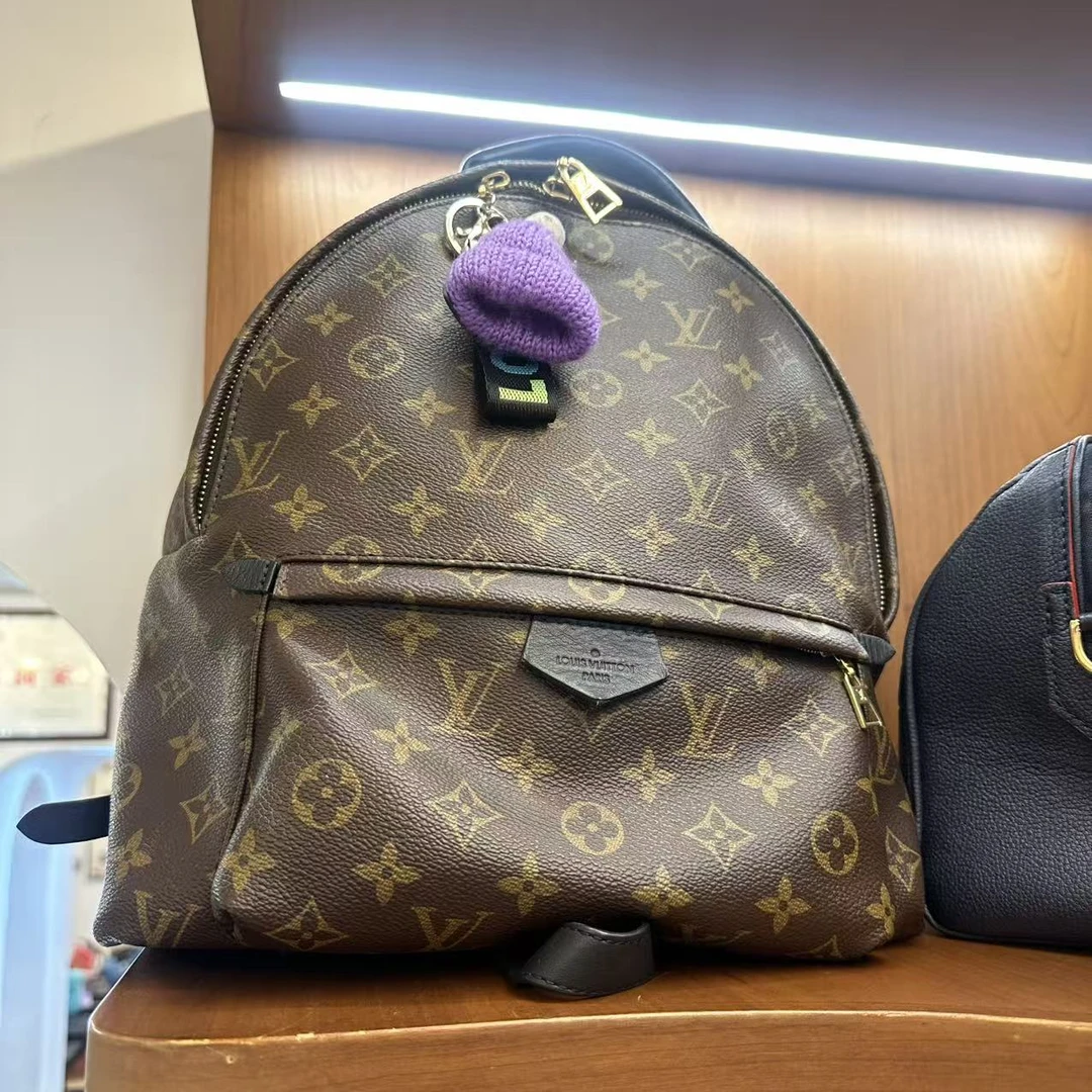 95新 LouisVuitton/路易威登 -8  897  mg  /二奢包包