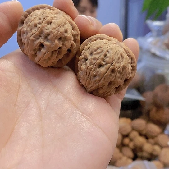 【闪购商品】把件文玩核桃34闷尖石墩小众