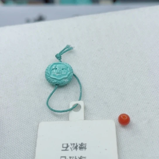 未镶嵌南红玛瑙珠宝奇石