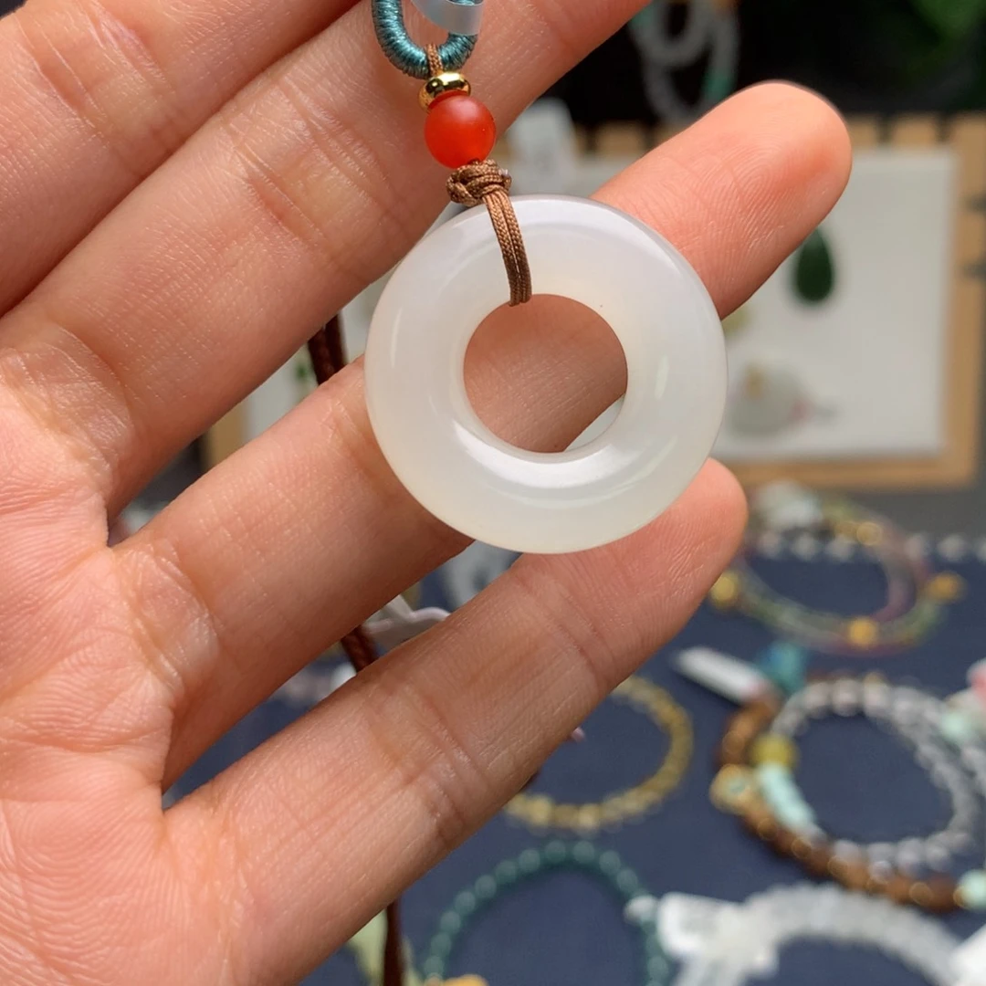 和田玉颈饰未镶嵌sj