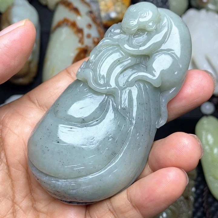 颈饰未镶嵌和田玉