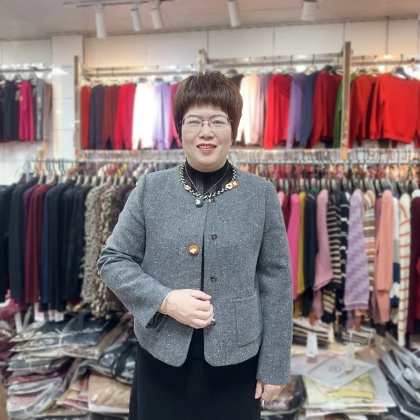 秋冬季新款高档女小香风短款外套圆领单排扣休闲气质上衣