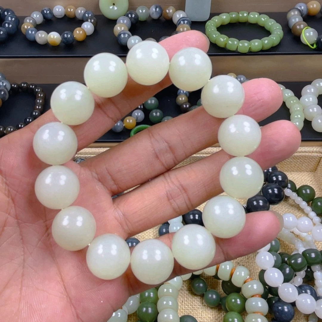 手串未镶嵌和田玉