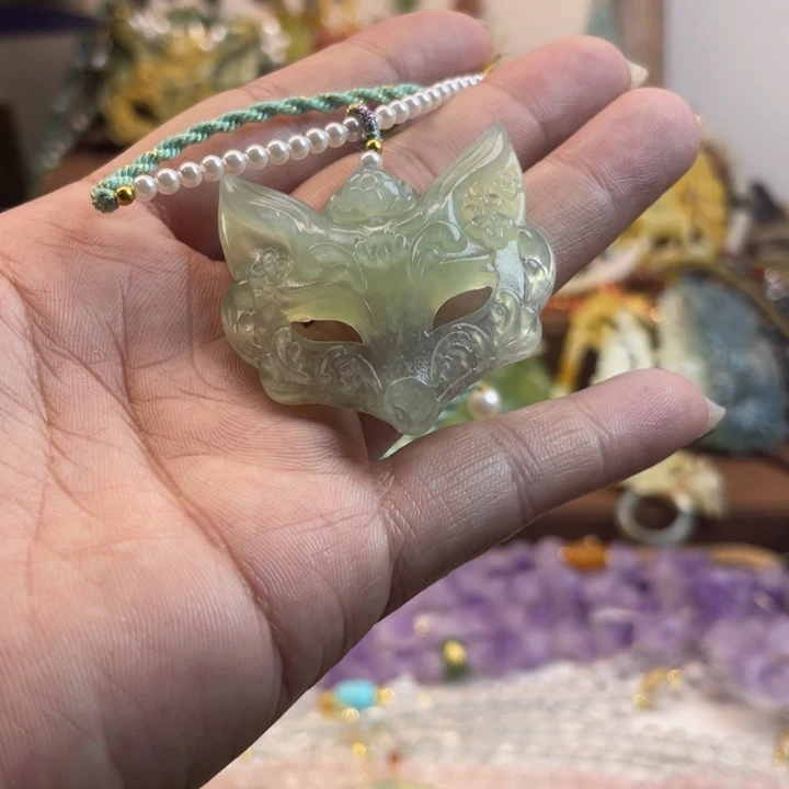 蛇纹石玉未镶嵌吊坠