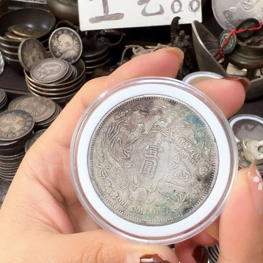 金属复古风格摆件