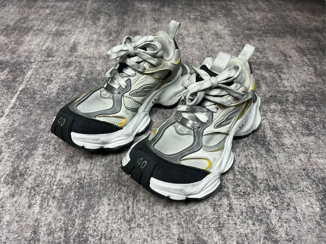 99新 Balenciaga/巴黎世家 CARGO白灰老爹鞋 40码 99新B11910