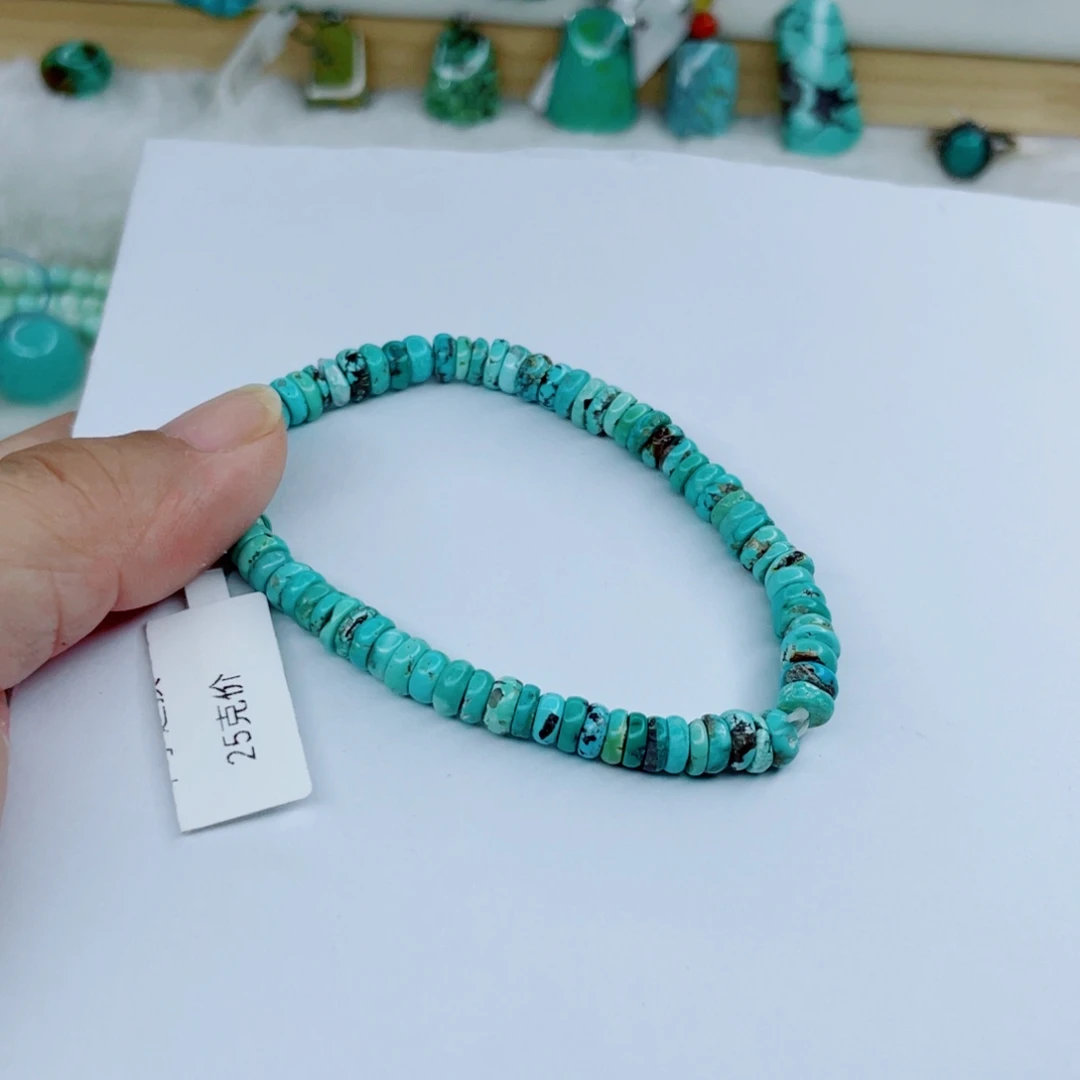 绿松石未镶嵌颈饰